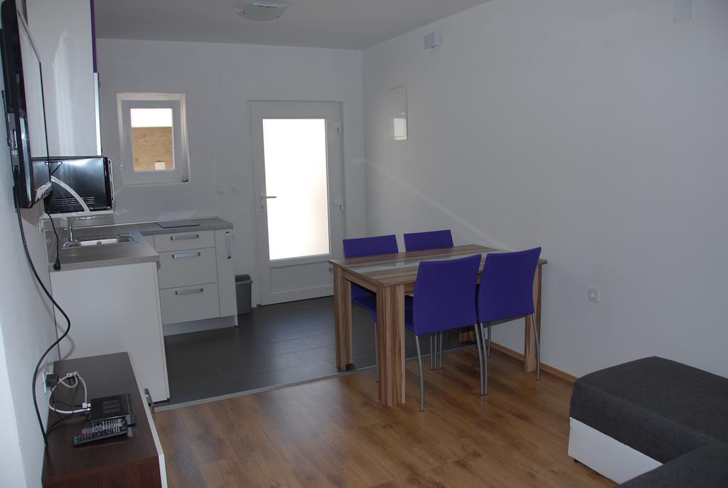 Apartments Kriz Senj  Kamer foto